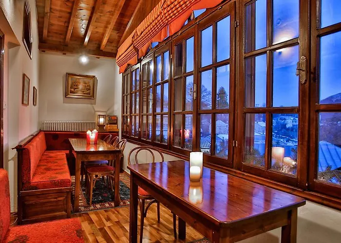 εντερνέ Πανσιόν 3*